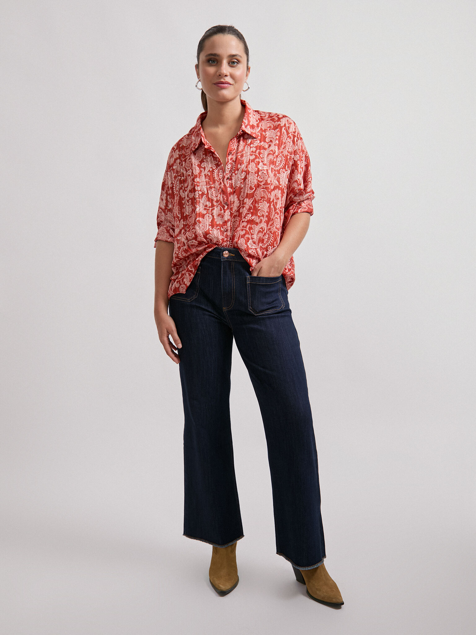 Blusas y Camisas