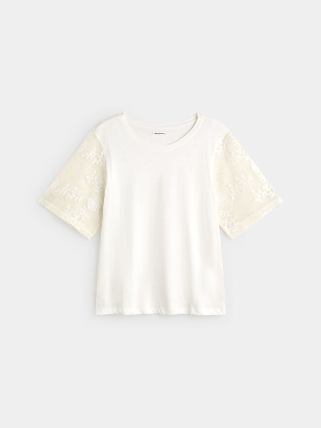 CAMISETA MANGA BORDADA Crudo