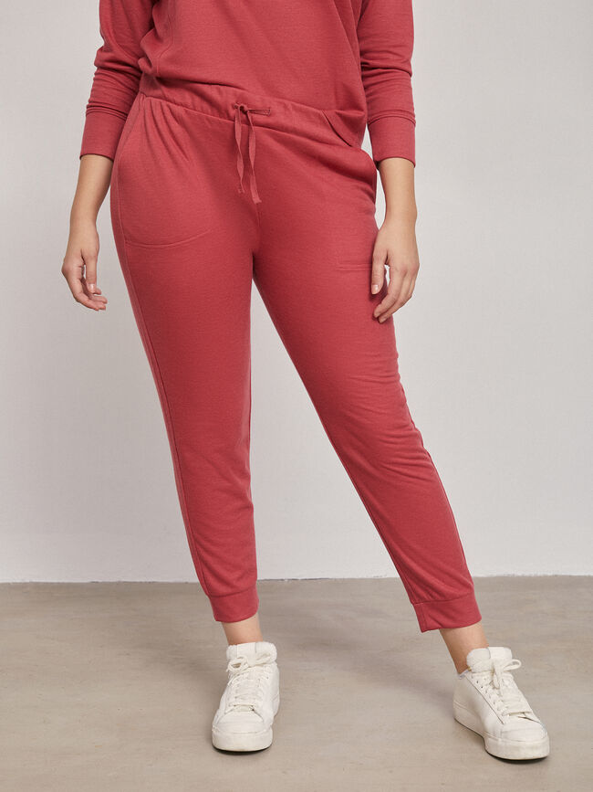 PANTALON CON BOLSILLO LATERAL rosa frambuesa