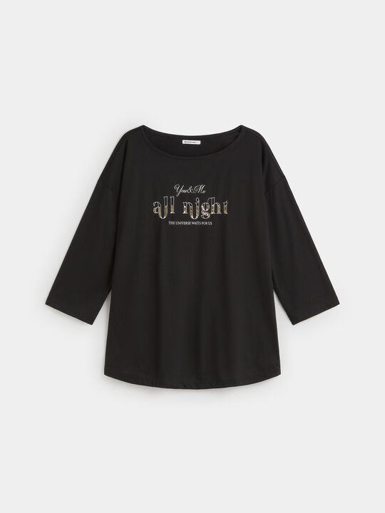 CAMISETA LETRAS LENTEJUELAS Negro image number null