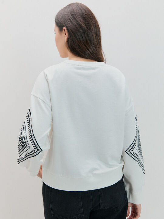 SUDADERA CUELLO REDONDO Blanco Hueso image number null