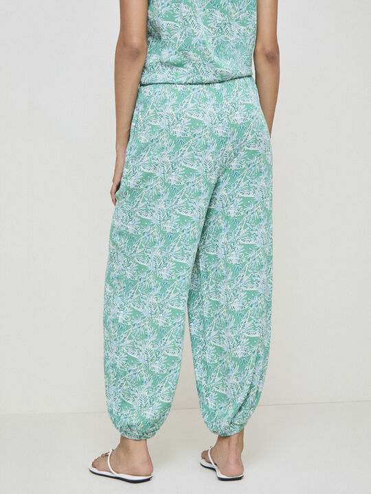 PANTAL&Oacute;N BOMBACHO ESTAMPADO Hoja image number null