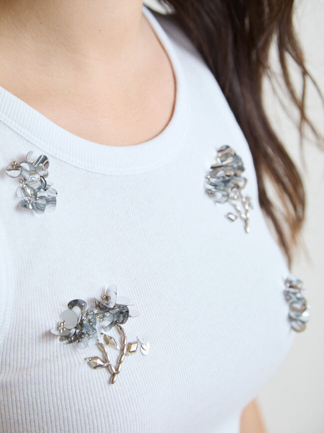 CAMISETA FLORES LENTEJUELAS Blanco Optico