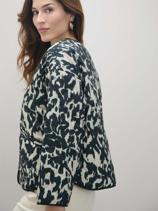 CHAQUETA ACOLCHADA ESTAMPADA Negro image number null