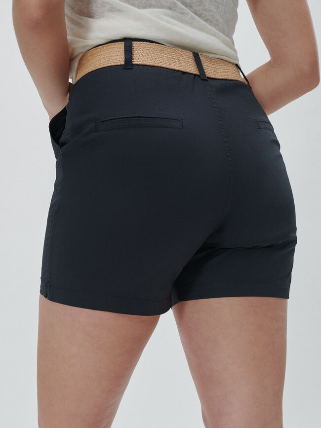 SHORT CHINO CINTURÓN Negro