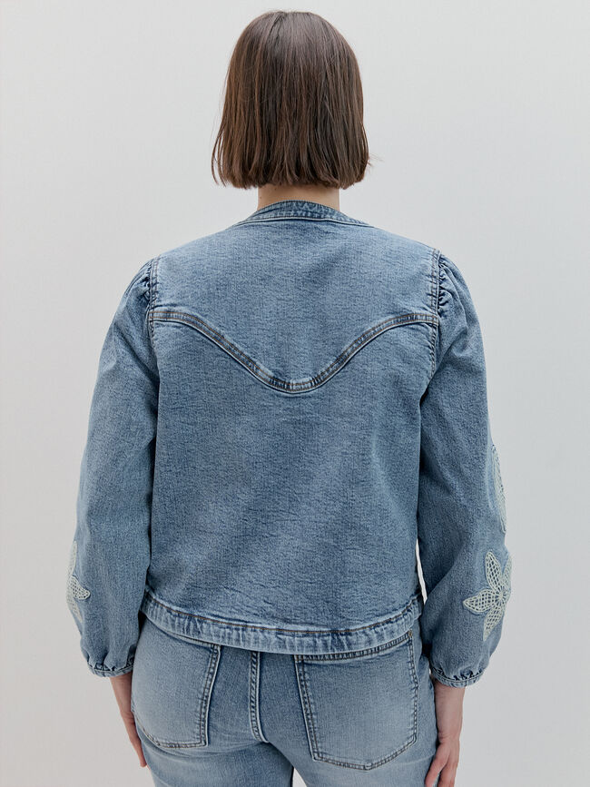 CAZADORA VAQUERA BORDADO Mid Blue Wash