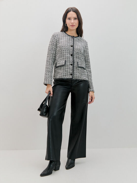 CHAQUETA DETALLE PU Negro image number null