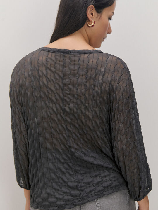 BLUSA DETALLE BOTON Gris image number null