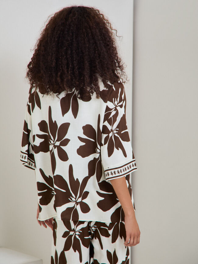 KIMONO ESTAMPADO Marron Oscuro