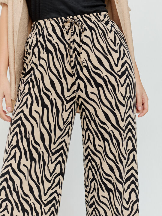 PANTALON RECTO Estampado 1 image number null