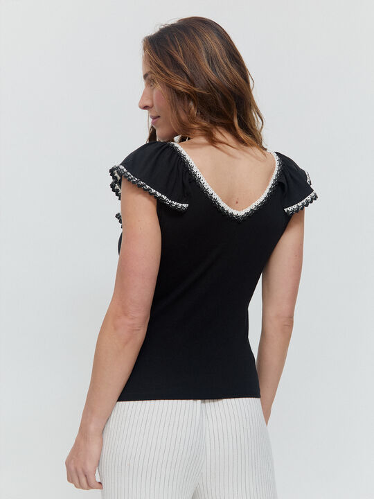 CAMISETA VOLANTE PUNTILLA Negro image number null