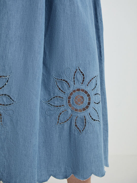 FALDA DETALLE BORDADO Mid blue image number null