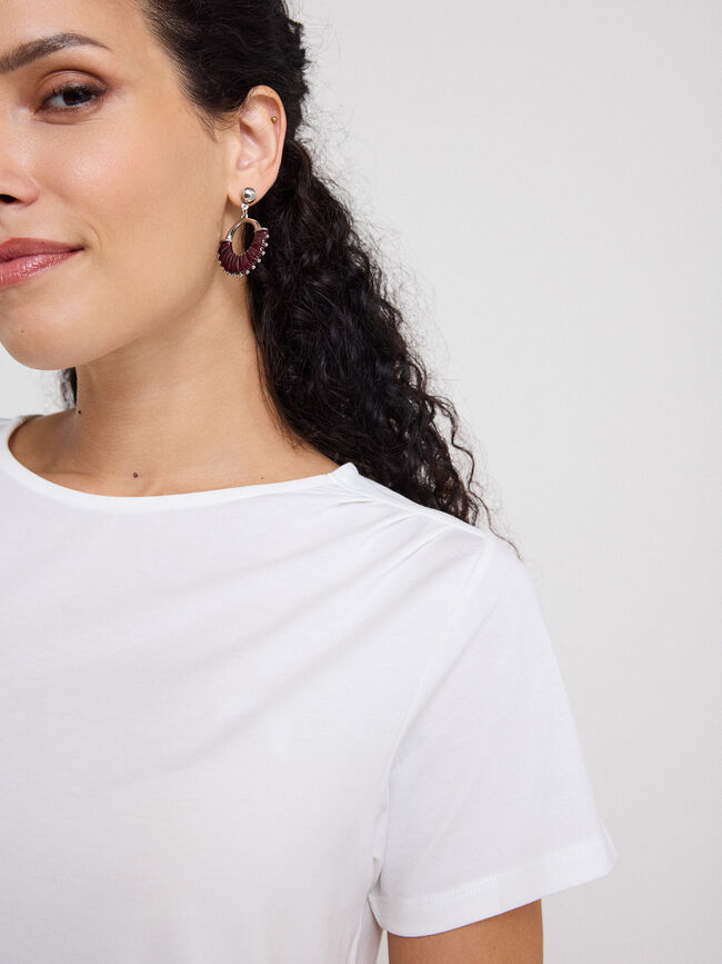 CAMISETA DETALLE PLIEGUE Crudo