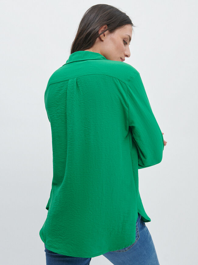 CAMISA BÁSICA BOLSILLOS VERDE OPALO
