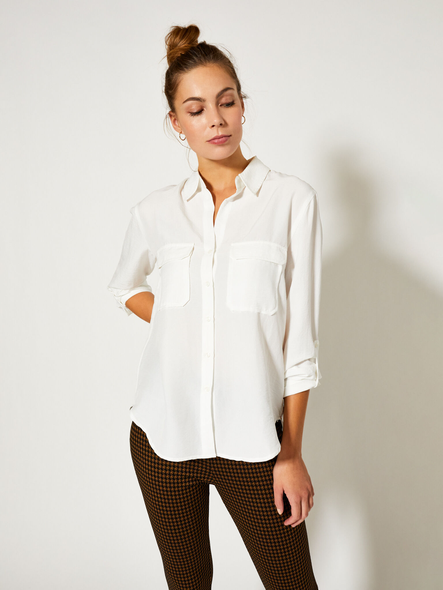 white fendi t shirt