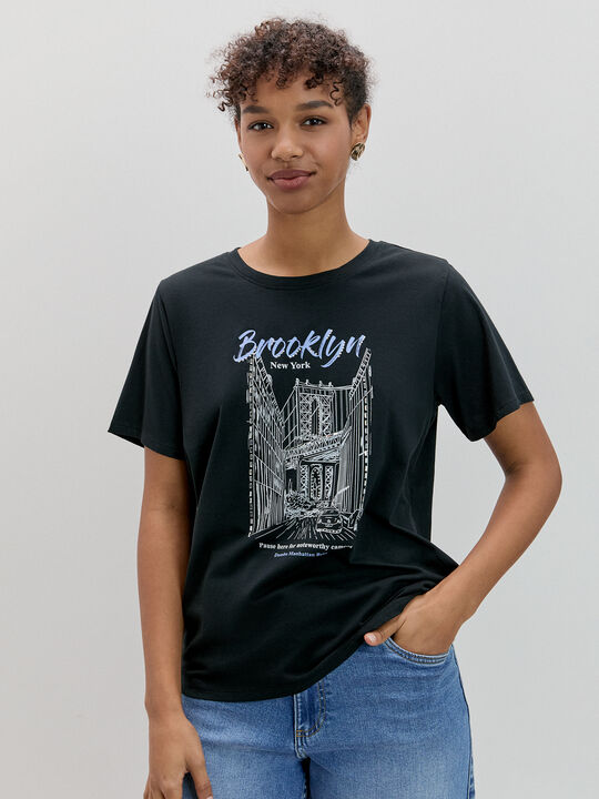 CAMISETA Negro image number null