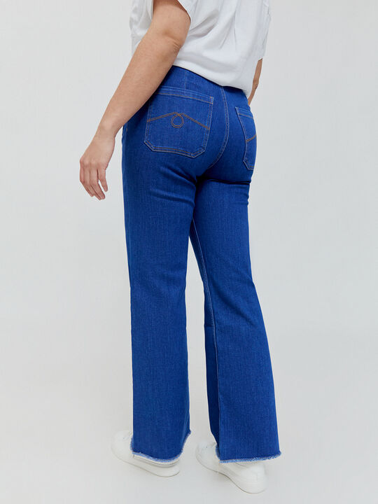 VAQUERO DETALLE BOLSILLOS Baby Blue image number null
