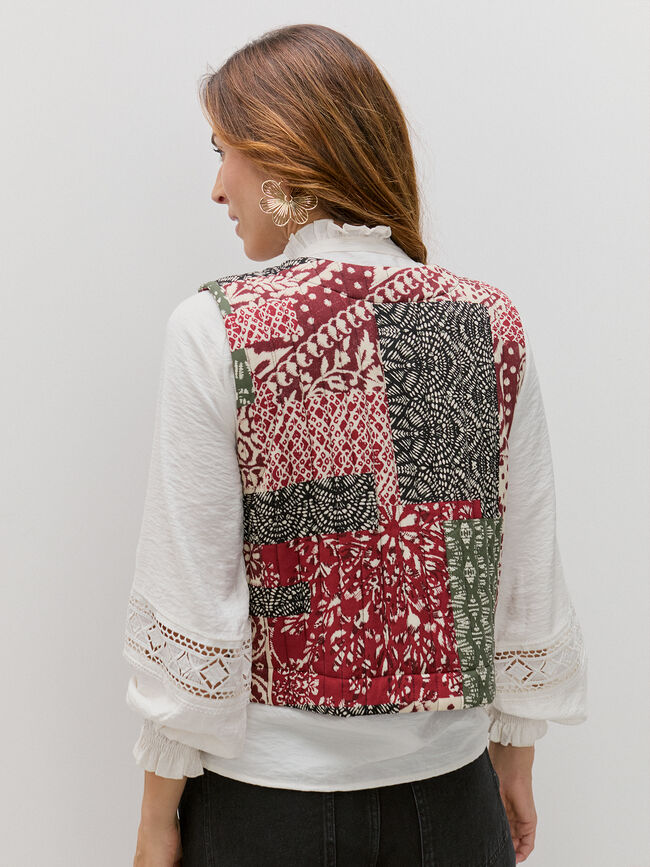 CHALECO ACOLCHADO ESTAMPADO Crudo