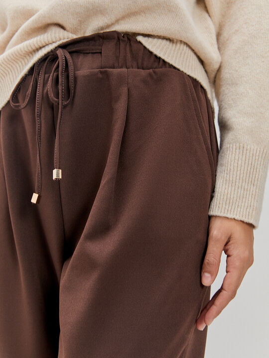 PANTALON LAZADA Marron Oscuro image number null