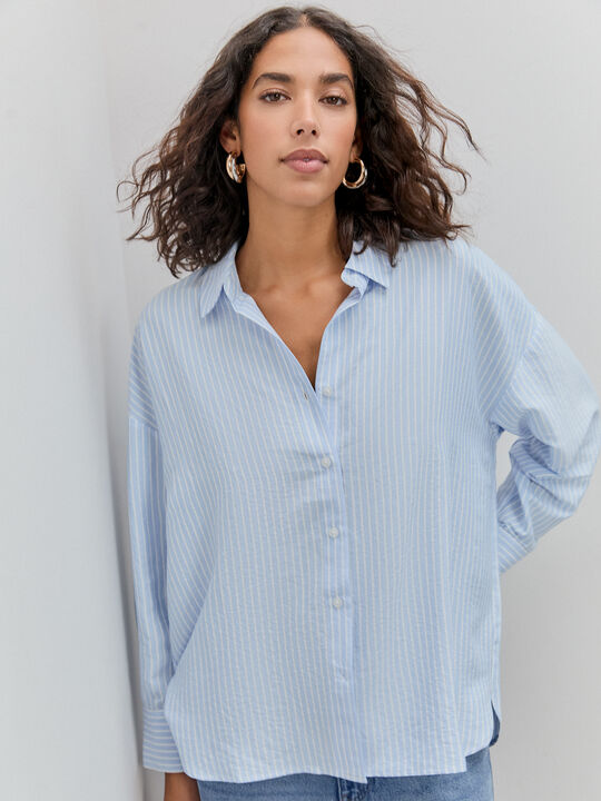 CAMISA RAYAS OVERSIZE Azul Chambray image number null
