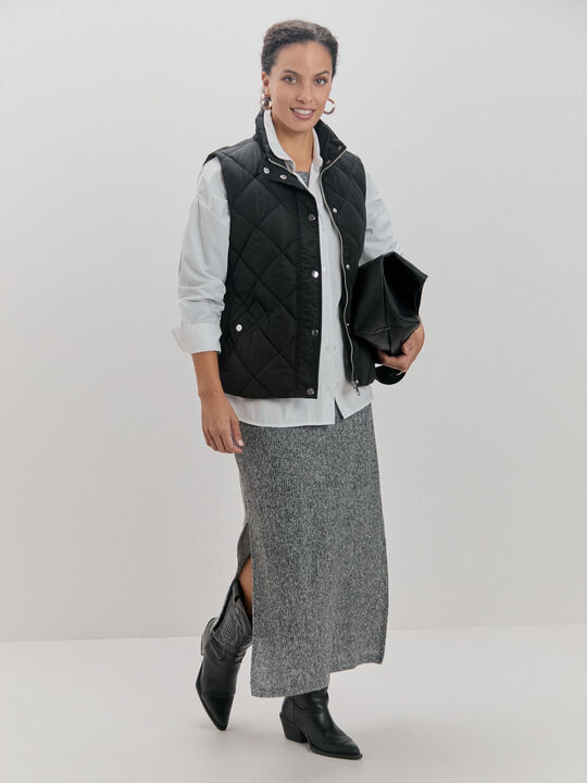 CHALECO BÁSICO Negro image number null