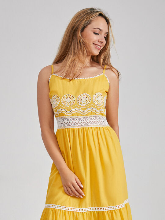 Vestido bordado volantes amarillo sun image number null
