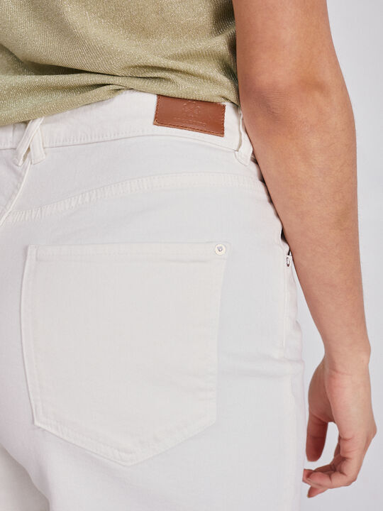 SHORT VAQUERO Blanco Hueso image number null