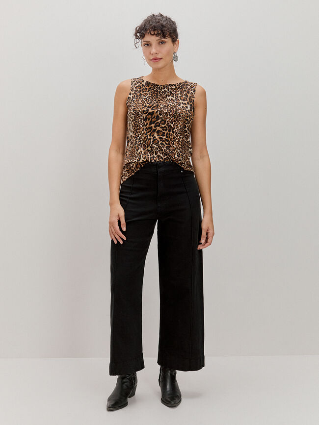 CAMISETA DETALLE STRASS Negro