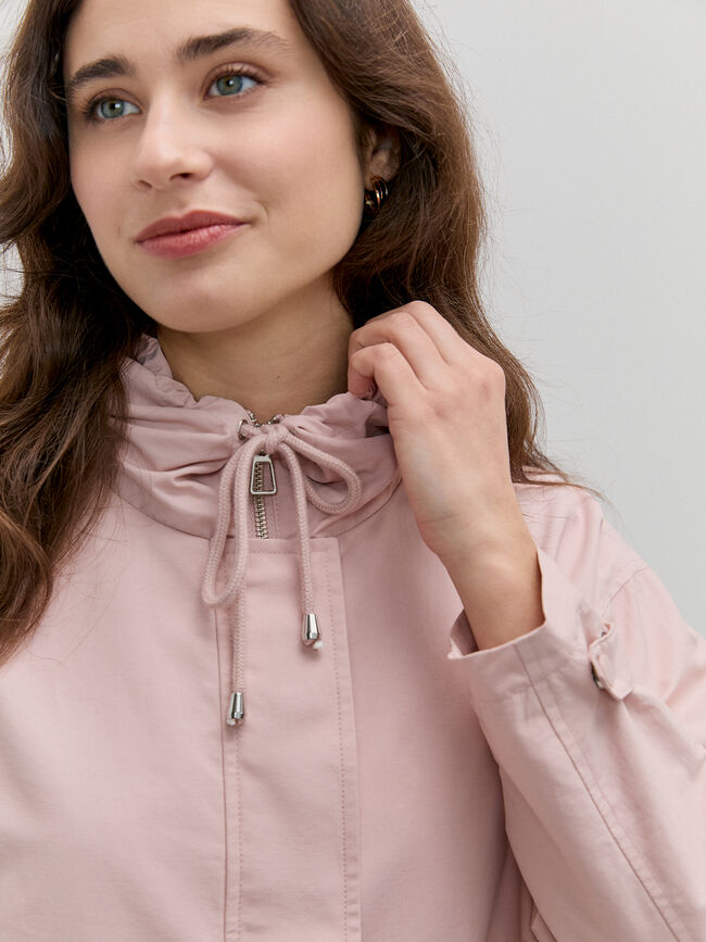 PARKA B&Aacute;SICA CAPUCHA Rosa Colorete