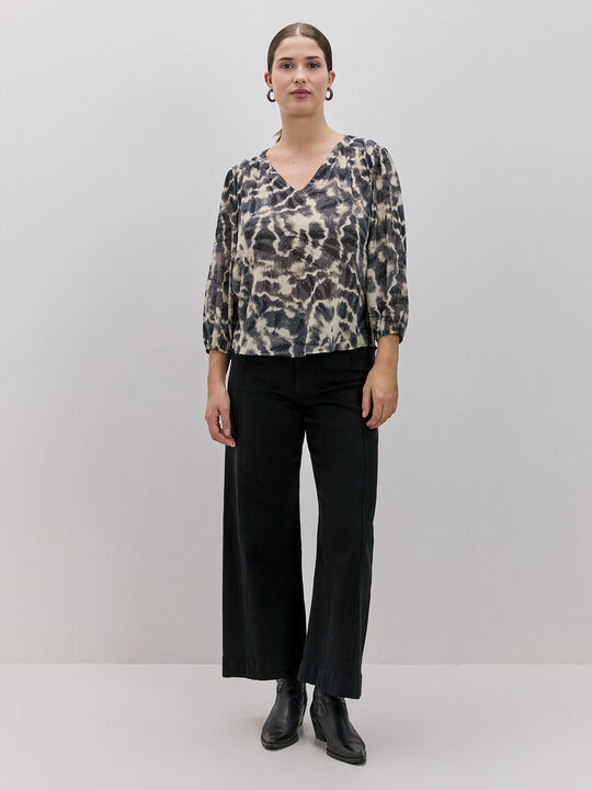 blusa volumen manga Negro image number null