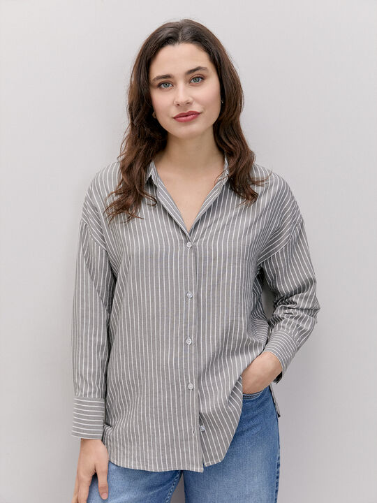 CAMISA OVERSIZE Gris image number null