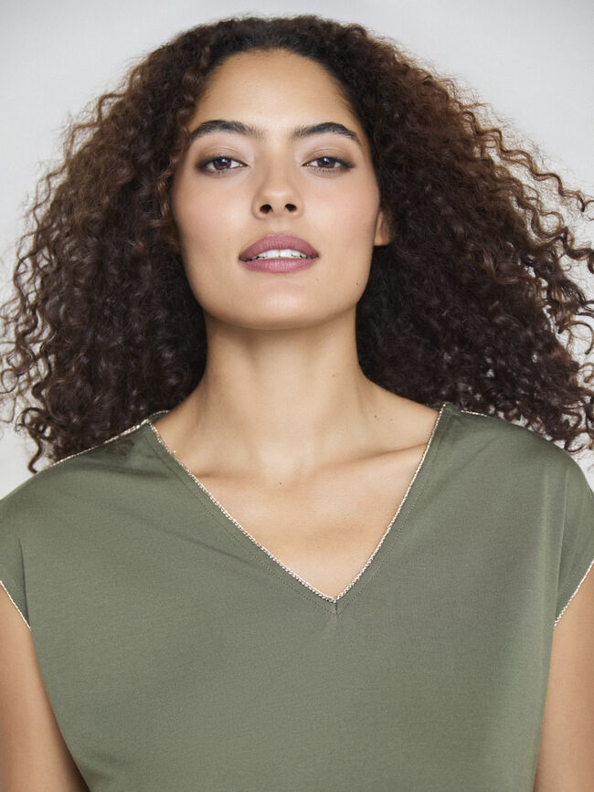 CAMISETA DETALLE BRILLO Bosque