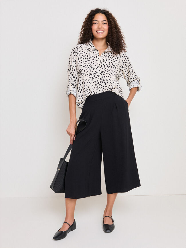 PANTAL&Oacute;N ANCHO BOTONES Negro