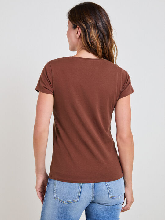 CAMISETA LETRAS BRILLANTES Chocolate image number null