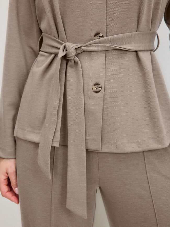 CHAQUETA TWILL ELASTICO BOTONES Beige