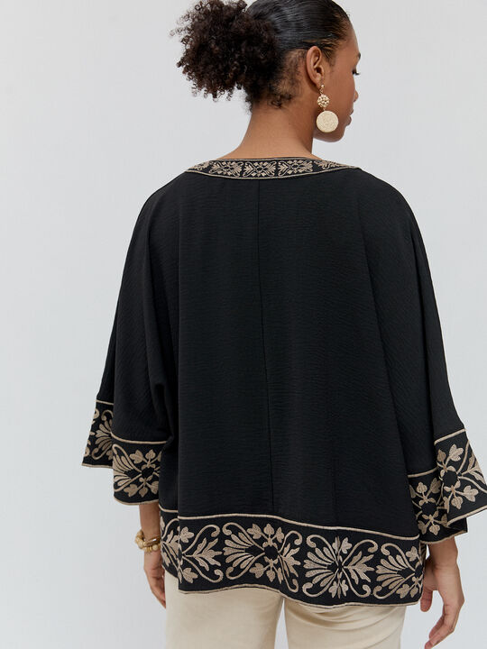 KIMONO FLUIDO BORDADO Negro image number null