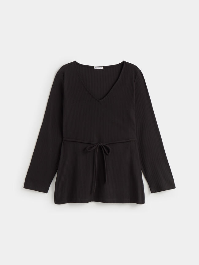 CAMISETA CUELLO PICO Negro