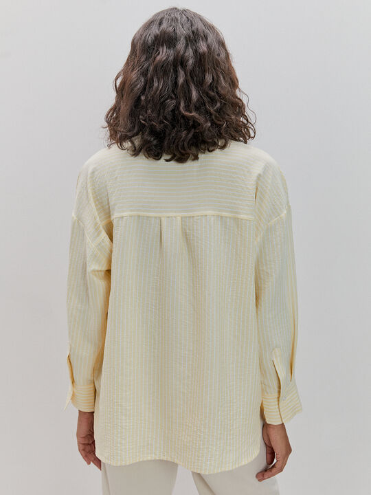CAMISA RAYAS OVERSIZE Amarillo Pastel image number null