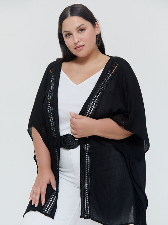 KIMONO DETALLE ENTREDOS Negro image number null
