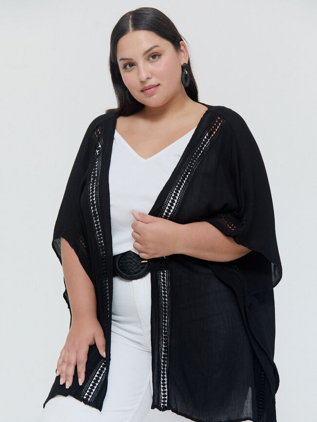 KIMONO DETALLE ENTREDOS Negro