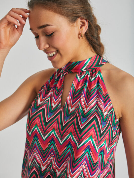 Top halter Fucsia Oscuro image number null