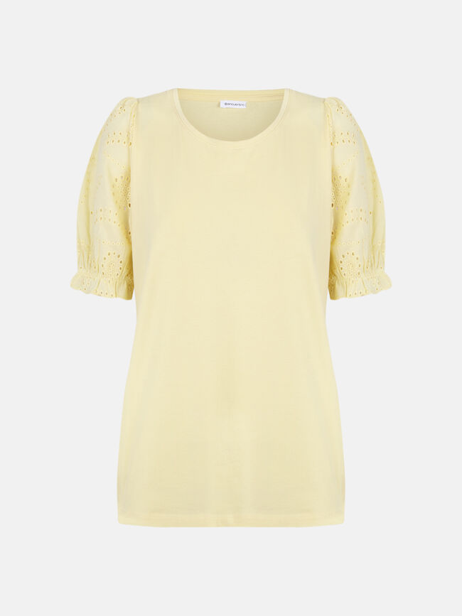 camiseta detalle calados en mangas Amarillo