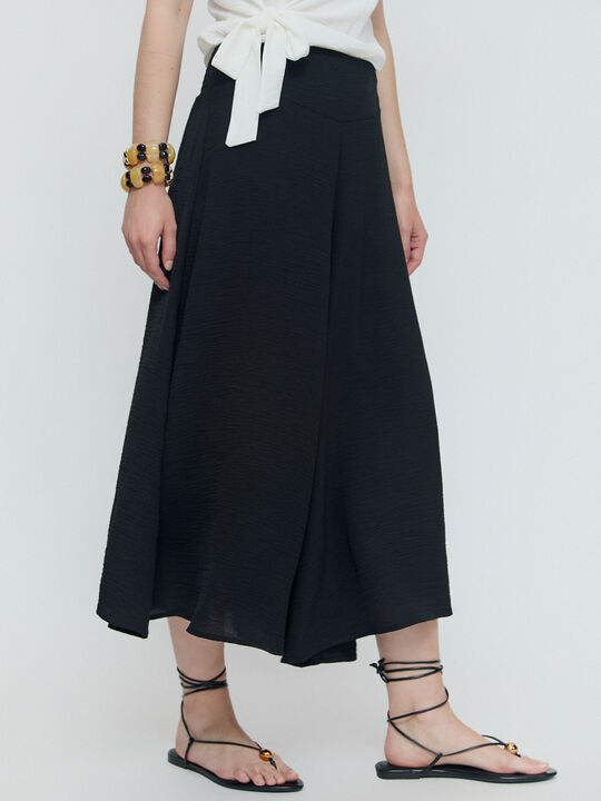 PANTALON ANCHO FLUIDO Negro image number null