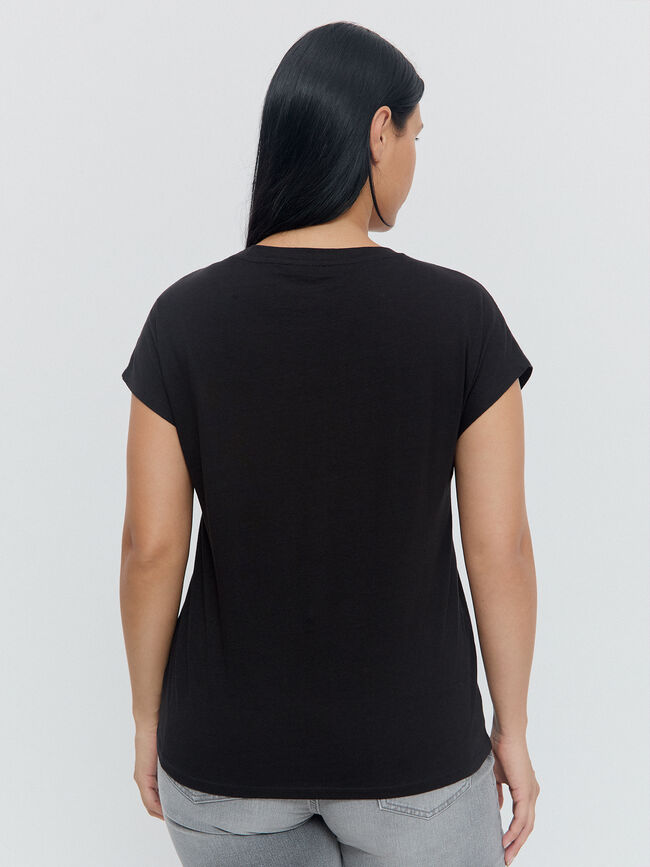 CAMISETA TACHAS Negro