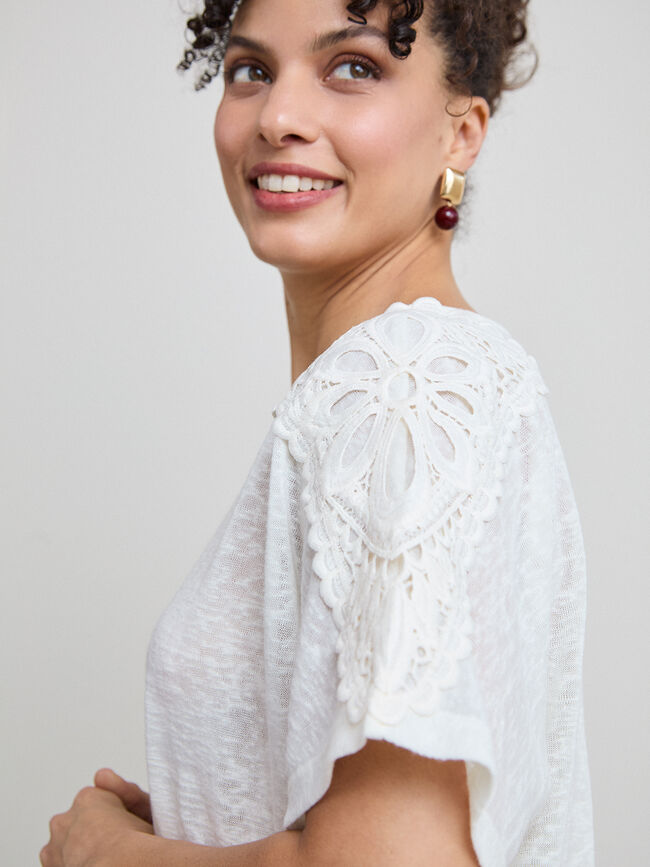 CAMISETA LINO DETALLE Crudo