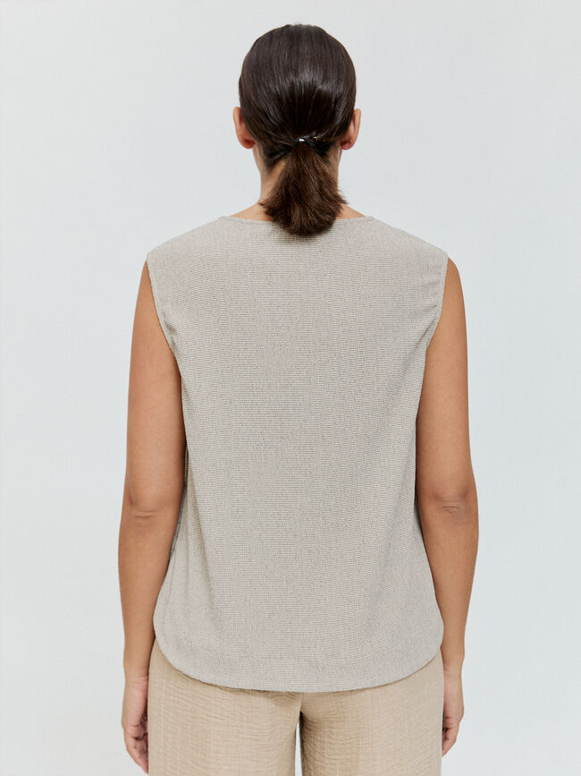TOP BOTONES LATERALES Camel