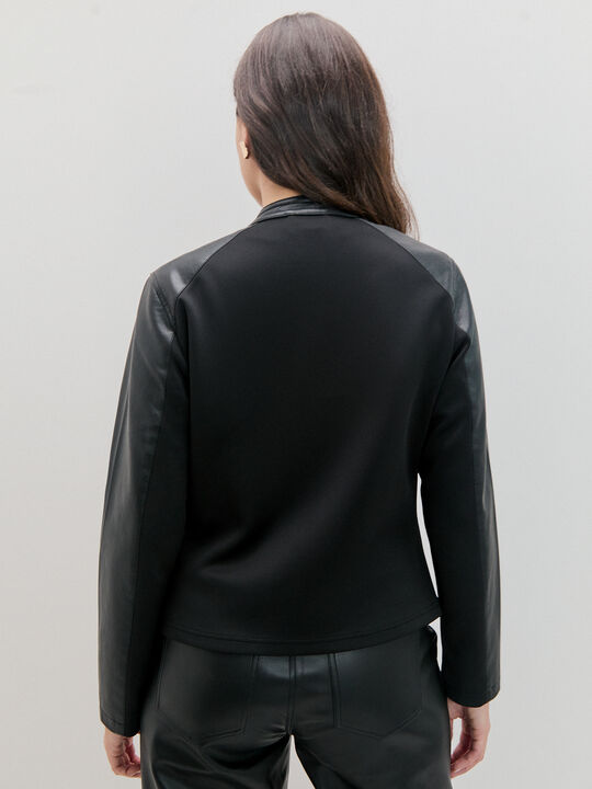 CHAQUETA CORTES POLIPIEL Negro image number null