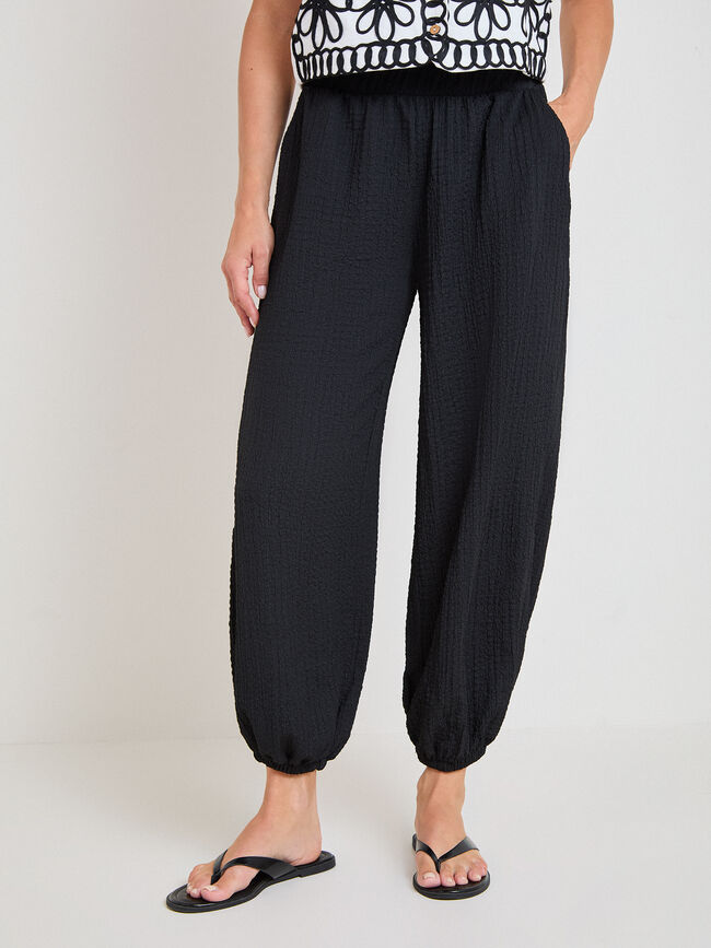 PANTAL&Oacute;N CROPPED ANCHO Negro