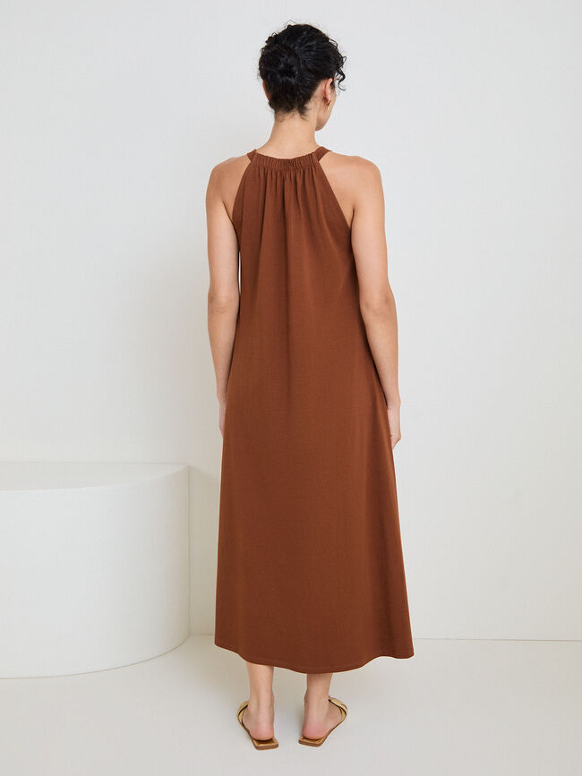 VESTIDO CUELLO HALTER Mocca Oscuro