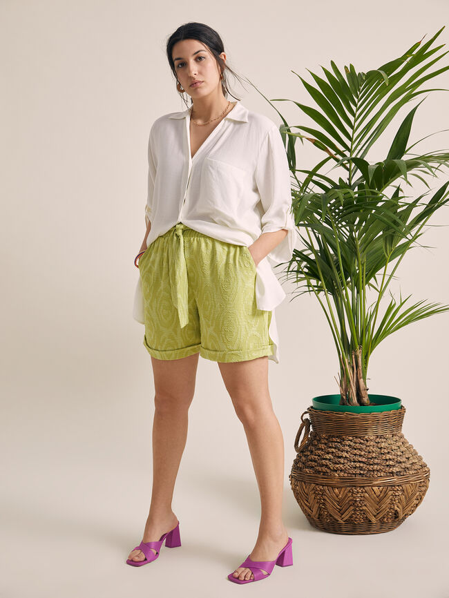 Short jacquard con cinturón Oliva Calido